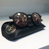 Óculos Rayban com lente espelhada