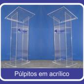 Púlpitos em acrílico