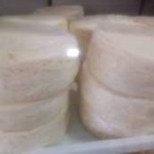 Queijo furadinho meia cura