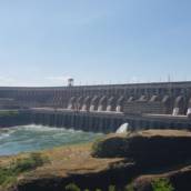 Táxi para a Itaipu Binacional de Foz 