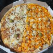 Pizza de Frango com Cheddar e Atum