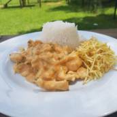 Strogonoff de frango