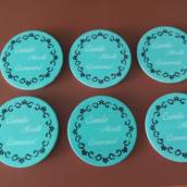 Broches