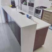 Cozinha em Quartzo Branco
