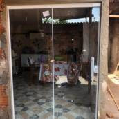 Porta duas folhas