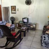 Vende- se Casa nas Margens do Rio Preguiça