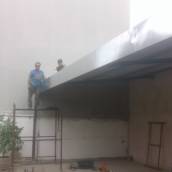 Cobertura residencial metálica em sanduíche
