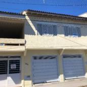 Casa - Centro - R$1.800,00 + IPTU - Código CL06