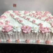 Bolo de ninho com morango