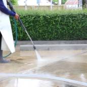 Limpeza de calçadas