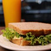 Sanduiche Natural + Suco de Laranja 