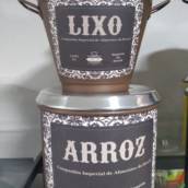 Lixinhos, Potes e Chaleiras