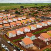 Construção de CDHU - Moradia Acessível e de Qualidade - Pedrinhas Paulista/SP