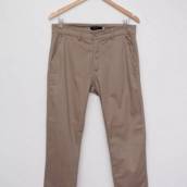 Calça de Sarja Masculina