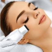 Limpeza de pele com peeling ultrassônico