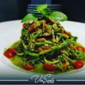 Spaghetti Tricolore al Pesto