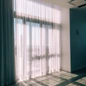 Cortinas, persianas e papeis de parede, é na Albion Decorações Eireli!
