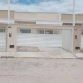 Casa nova com 2/4 próxima a Av Fraga Maia
