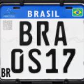 SUPORTE PARA PLACAS DE CARRO E DE MOTO