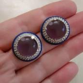 Brinco de zircônia ametista cabochão