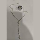 Relicário - Terço de Pescoço folheado em prata e em Pérolas