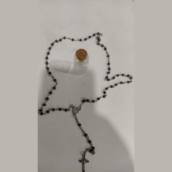 Terço de Pescoço de Hematita em Garrafa