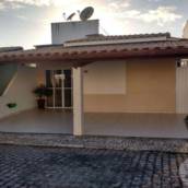 Casa com 3/4,suíte com closet em condomínio no Sim