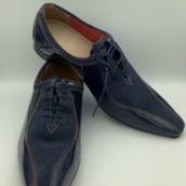 SAPATO SOCIAL AZUL VERNIZ DETALHE CAMURÇA