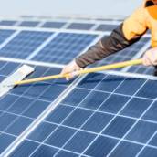 Limpeza de painéis solares