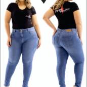 Calças Jeans Marca: Bagagem Obrigatória
