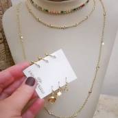 Trio de argolinhas, choker raimbow e thifany colorida