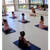 Ballet Baby Class (3 a 5 anos de idade) 