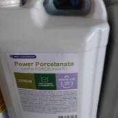 Limpa Porcelanato