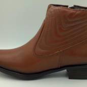 Bota de Napa Couro Amêndoa solado Vitória
