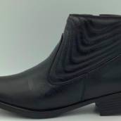 Bota Napa Couro Preto solado Vitória