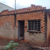 Casa em construção/  Jardim Itapuã, Lençóis Paulista