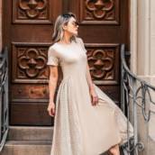 Vestido na cor Creme em Bauru