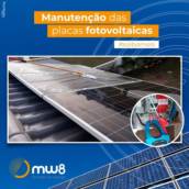 Manutenção de placa solar