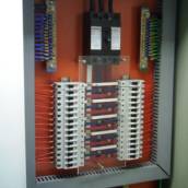 Painel de comando (Projeto, instalação e manutenção elétrica)