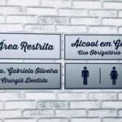 Placas: Comunicação Clara e Eficiente para Seu Negócio em Ourinhos/SP