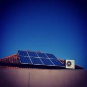 Instalação de energia solar com residencias autorizada pela Intelbras