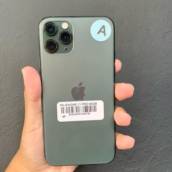 iPhone 11 Pro na cor verde musgo
