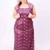 Vestido bordô rendado Plus Size em Bauru