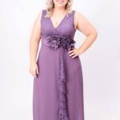 Vestido lilás com faixa floral Plus Size em Bauru