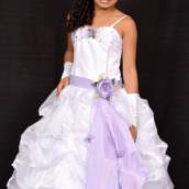 Vestido Daminha de honra com detalhes em Lilás Bauru