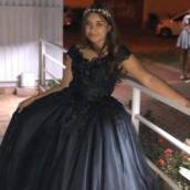 Vestido de Debutante Preto com Mangas