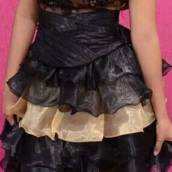 Vestido de Debutante Preto com Babados