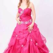 Vestido de Debutante Rosa Pink com Pedrarias