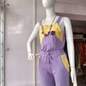 Conjunto na cor lilás com amarelo Bauru
