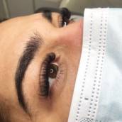 Alongamento de Cílios